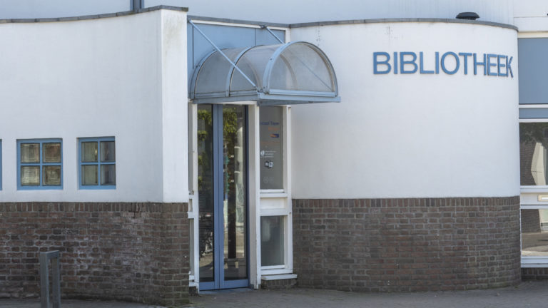 29 september kennismaking met fenomeen studiekring in bibliotheek Bergen π