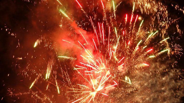 Gemeente Bergen vraagt mening 3.185 willekeurige inwoners over vuurwerktraditie