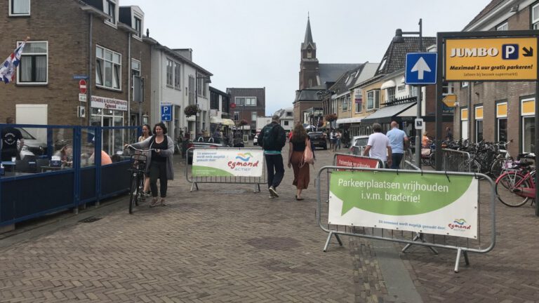 Definitief dit jaar geen braderie in Egmond aan Zee: “Door een samenloop van omstandigheden”