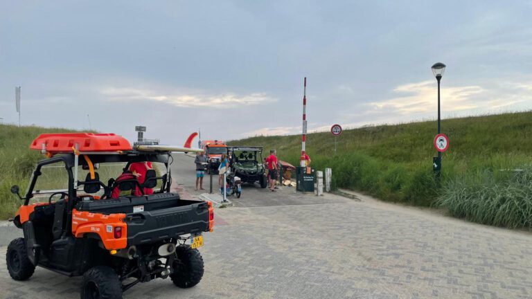 Bestuurder uit vierwieler gezwiept bij passeren slagboom Camperduin