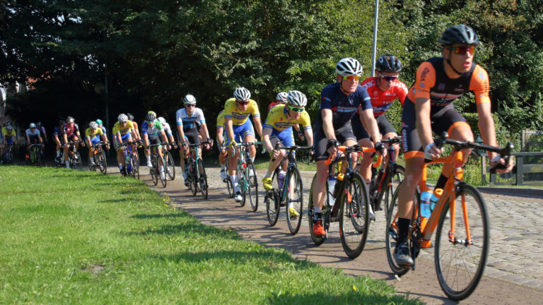Ronde van Oudorp met fietswedstrijdjes voor kinderen van 2 t/m 12 jaar π