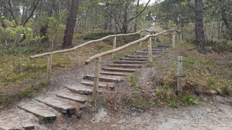 Geld voor nieuwe Trap Oost naar hoogste duin Schoorl nog steeds niet bij elkaar