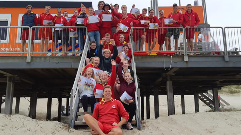 Schoorlse reddingsbrigade sluit seizoen af met examens