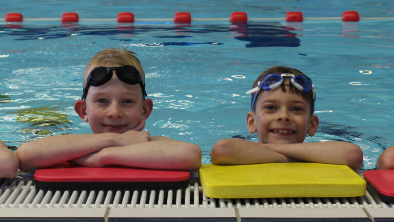 Open trainingen AquaWaarD op 21 en 22 september in de Waardergolf π