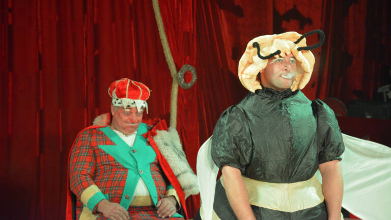 Circus Barani van 7 tot 10 oktober op speelweide in Noord-Scharwoude π