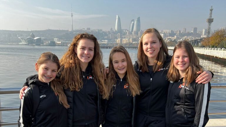 Thalissa Wijkstra en Lina Joy Uljee vierde op WK Trampoline voor jeugd