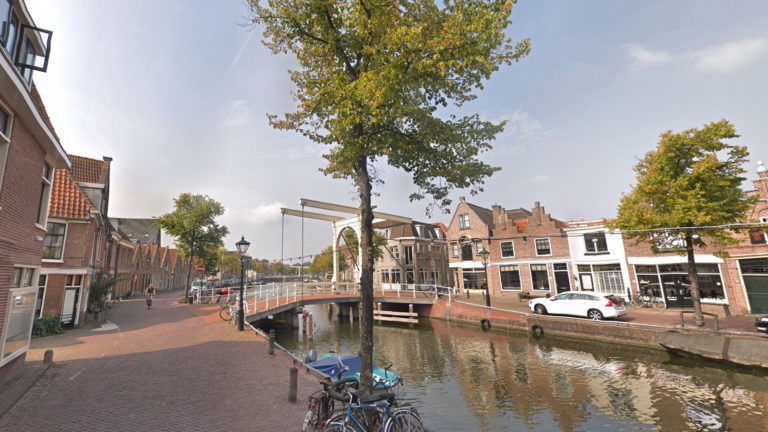 Bewoners Oudegracht en Verdronkenoord naar de rechter over invoering tweerichtingsfietsverkeer