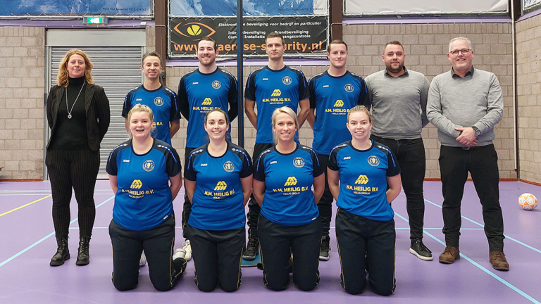 Apollo 1 ziet winst in laatste momenten door de vingers glippen