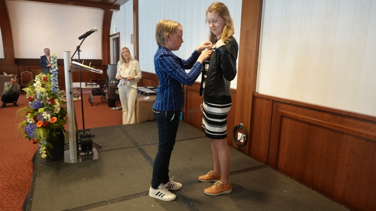 17 jaar en nu al een lintje, het overkomt Krystyna uit Oekraïne: “Doe wat ik kan”