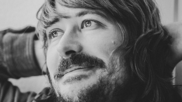 Singer-songwriter Yorick van Norden zondag eindelijk in Podium Victorie π