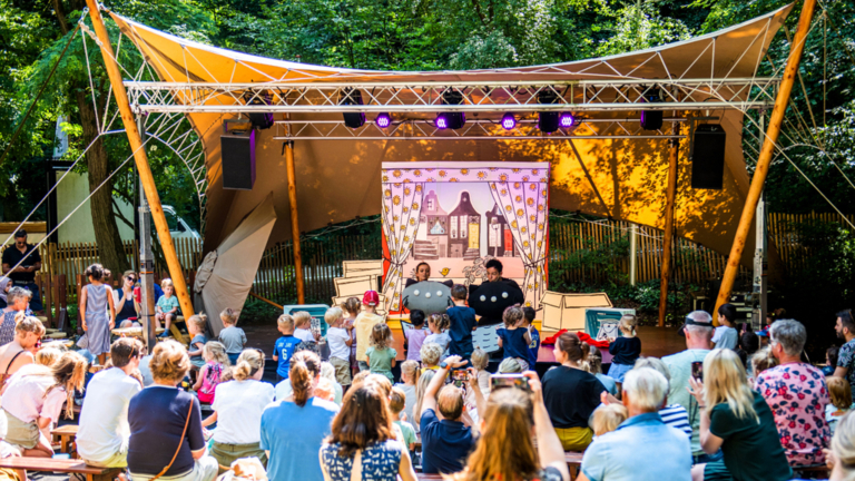 Kinderfestival ‘De Hout op stelten’ na twee zomers terug in cultuurpark 🗓