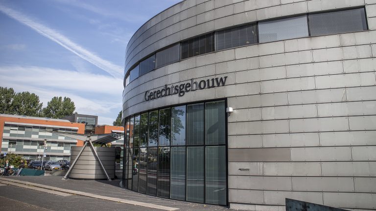 OM eist twee jaar cel voor mishandeling en seksuele uitbuiting in Egmond aan Zee