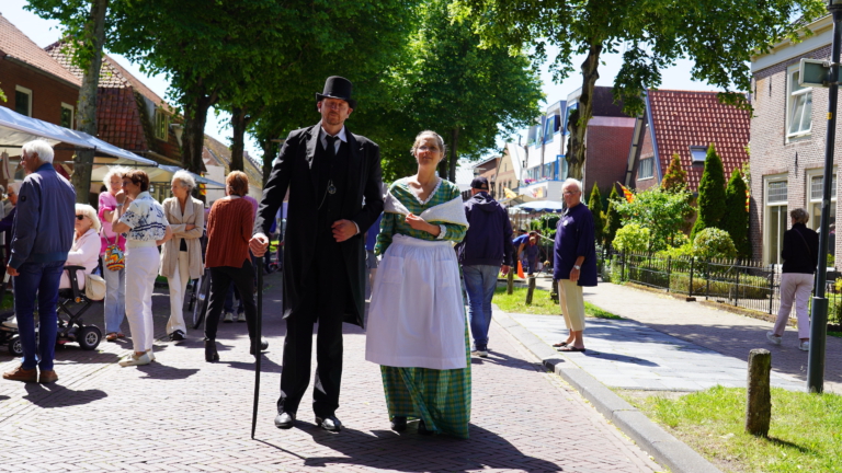 Stralend weer bij Hoever Dorpsfeest draagt bij aan uitstekende sfeer 🗓