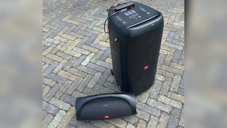 Speakers van feestvierders op Noorderplas na overlastmeldingen in beslag genomen