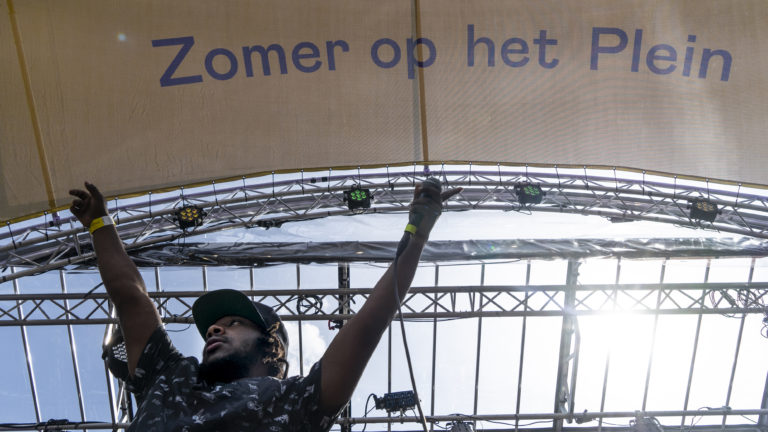 Weekendje Zomer op het Plein met Lisa Ostermann, Johan Spijkers, Joe Buck en Tim Knol π