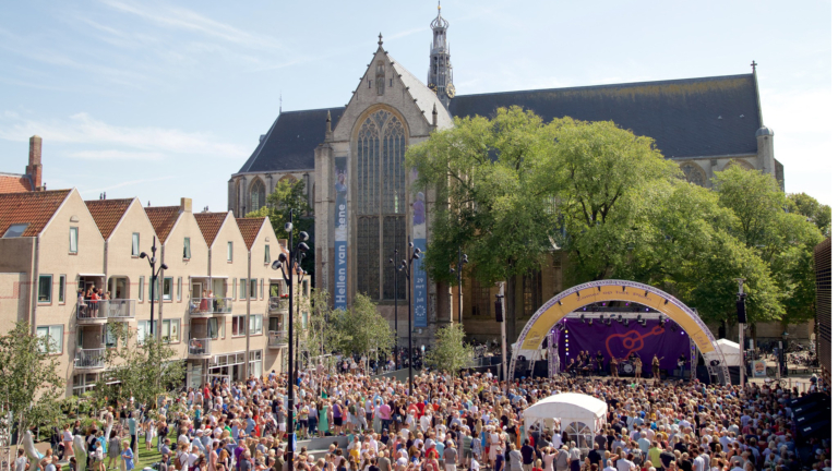 Zomer op het Plein met Weerdenburg, VanWyck, Bente en Mell & Vintage Future π