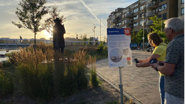 Wandelroute met ontwikkelingsplannen en vraagstukken voor Overstad