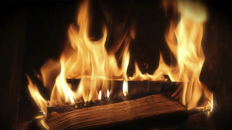 Energieprijzen stuwen kachel- en houtverkoop op: “Laatste drie maanden gaven decembergevoel”