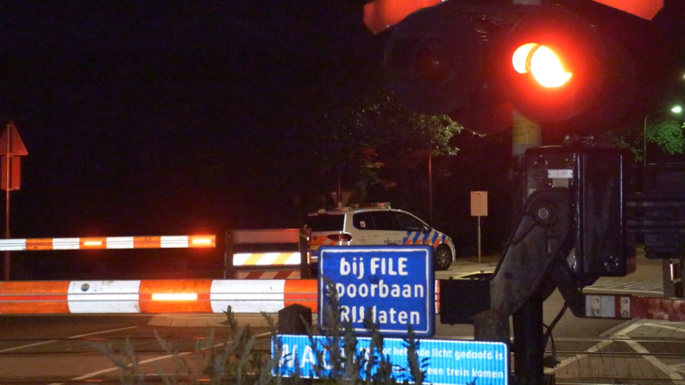 Treinverkeer Heiloo stilgelegd vanwege zoekactie naar inbreker