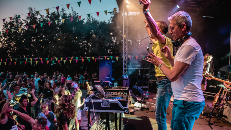 Taverne Open Air 2022 bewust net zo kleinschalig als vorige jaren 🗓