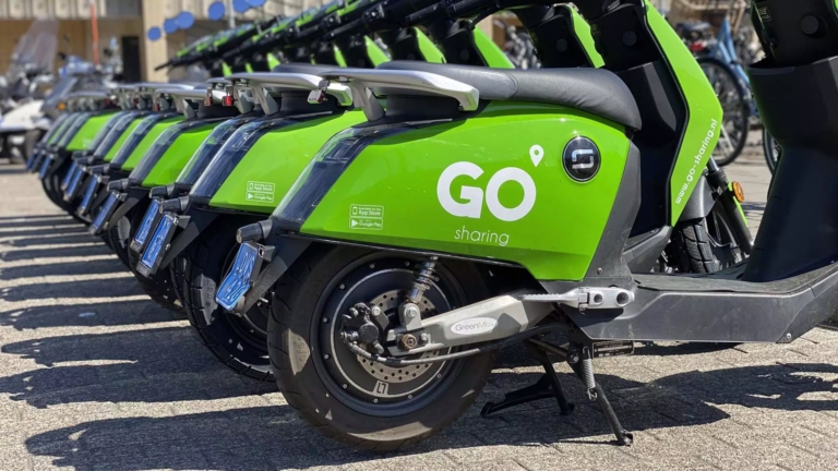 Ook deelscooters in Bergen, Uitgeest, Castricum en Heiloo? “We zijn in gesprek”