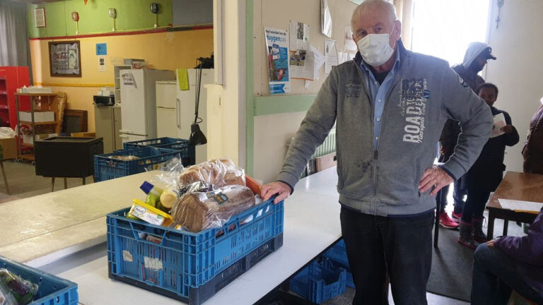 Voedselbanken verlagen drempel: op zoek naar extra producten en hulp