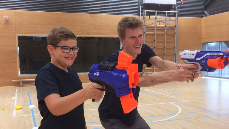 Sport-Z organiseert tijdens Alkmaar Ontzet sportmiddag in De Meent ๐