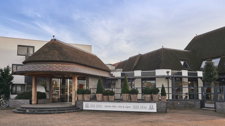 Miscommunicatie tussen gemeente en COA: niet vijftien maar dertig asielzoekers in hotel Heer Hugo