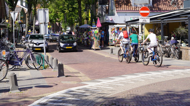 Herinrichting Schoorlse centrum vertraagd: stikstofonderzoek moet opnieuw