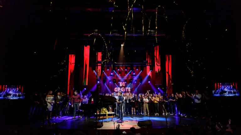Strijd om Grote Prijs en Lustrumfestival in theater Cool in Heerhugowaard ๐