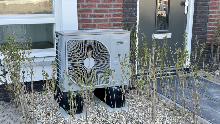 Duurzaam genieten: warmtepompen voor zwembaden [Advertorial]