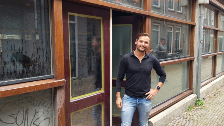 Martijn na vele tegenslagen terug met nieuwe sportschool: “Insane wat het met me doet”