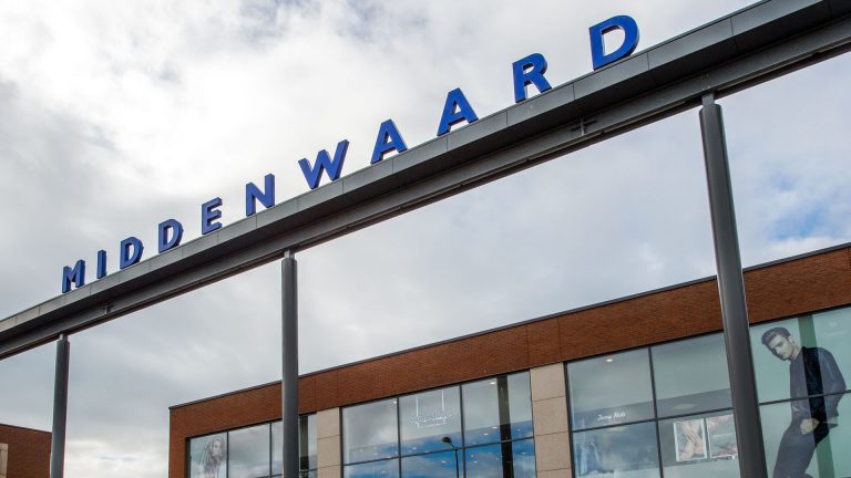 Duitse koopjesketen KiK opent deuren in winkelcentrum Middenwaard