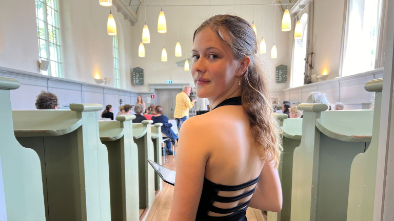 KunstNetTV volgt muzikaal talent Sophie ‘Op weg naar het conservatorium’