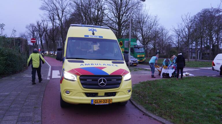 Voetganger en hond aangereden op Castricums zebrapad