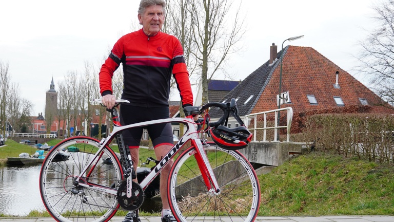 Fietsfanaat Van Etten benadrukt belang Outdoor Bike Experience: “Als het bij ons regent, drupt het op de wielerbaan”