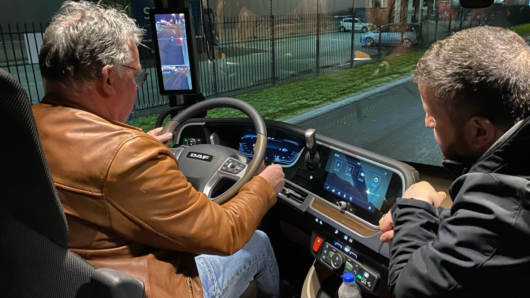 Transportwereld schreeuwt om chauffeurs: “Met mooie wagens trek je mensen”