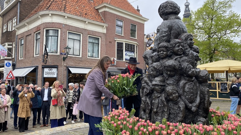 Geboortedag Truus Wijsmuller gevierd: “Na klein leed staan we nu stil bij groot leed”