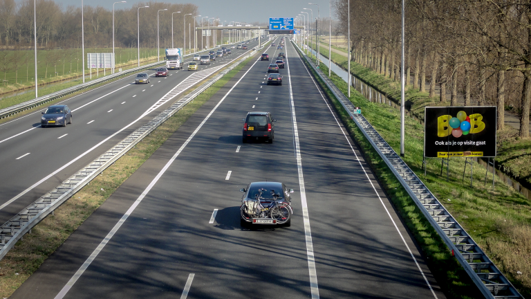 Het uitzicht vanaf de A9 gaat veranderen: plannen voor zonnepanelen gereed