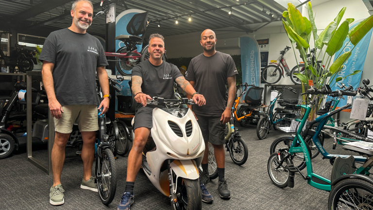 Dankbare klanten geven Heiloëer Bob Erkamp nieuwe energie: Bromshop wordt Zorgshop
