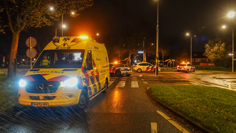 Fietsster gewond na nachtelijke aanrijding op Bergerweg in Alkmaar