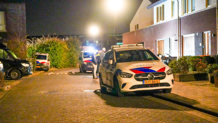 Buurt en bewoners opgeschrikt door explosie bij woning Heerhugowaard