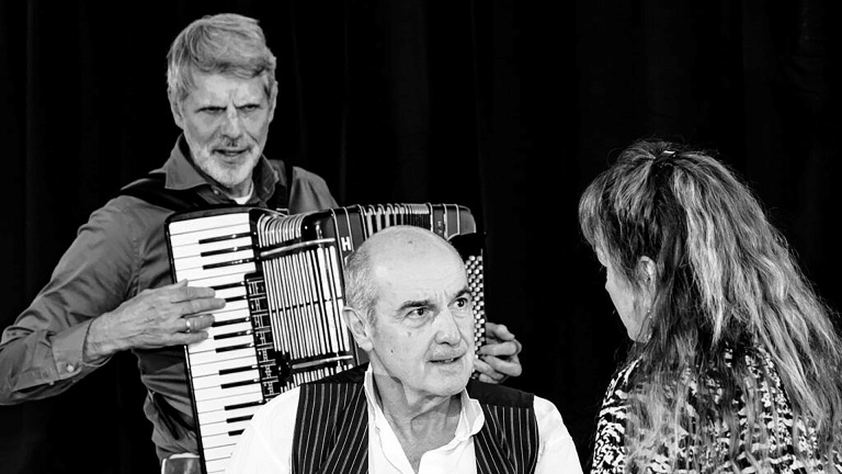 Fabrique Unique presenteert een liefdevol en aangrijpend portret van leven met Alzheimer 🗓