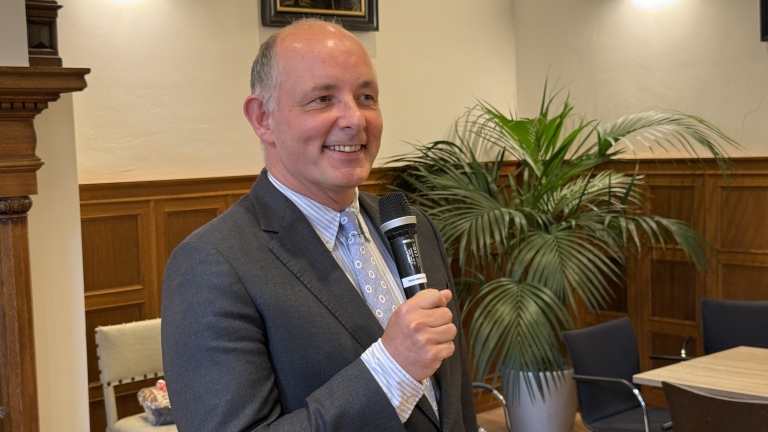 Kersverse Alkmaarse wethouder neemt afscheid van Bergen: “Constructieve en plezierige samenwerking”