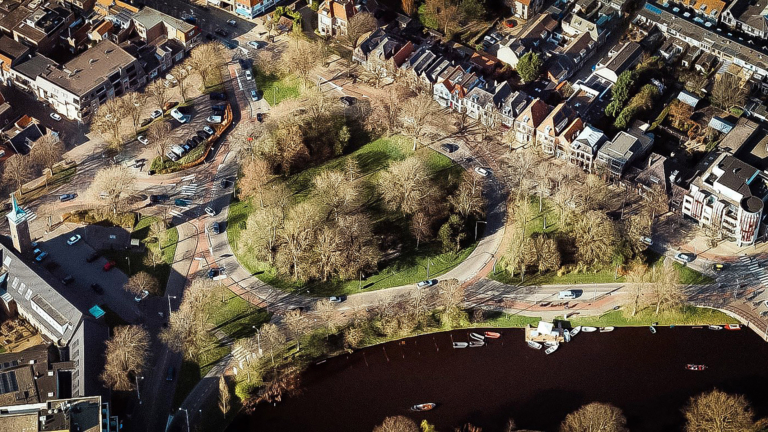 Rechter zet streep door aanbesteding: rotonde Bergerhout tóch voor verliezende aannemer
