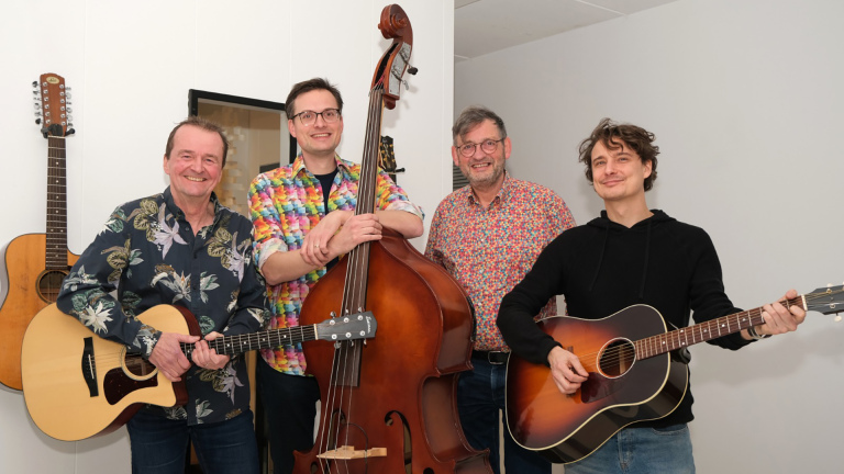 Boomers & Sons in Wijkboerderij Alkmaar met hits uit de jaren 60 🗓