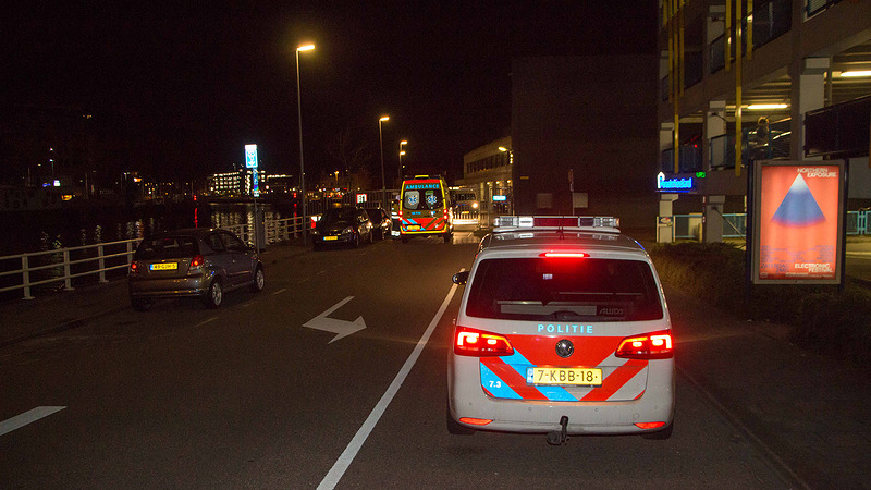 Oudere man gewond na val met fiets