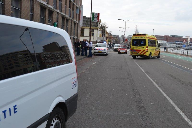 Zwaar gewond door val van één hoog bij Karperton (FOTO's)