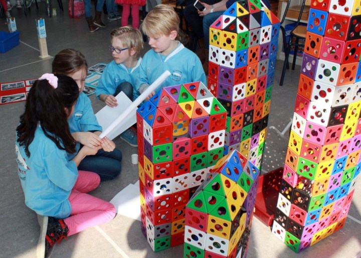 Spannende strijd bij Noord-Hollandse ronde Techniek Toernooi 2015 (FOTO)