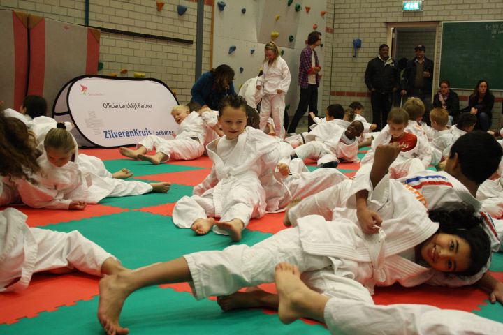 Oud-wereldkampioen Ruben Houkes komt naar Alkmaar voor judoclinic (FOTO)